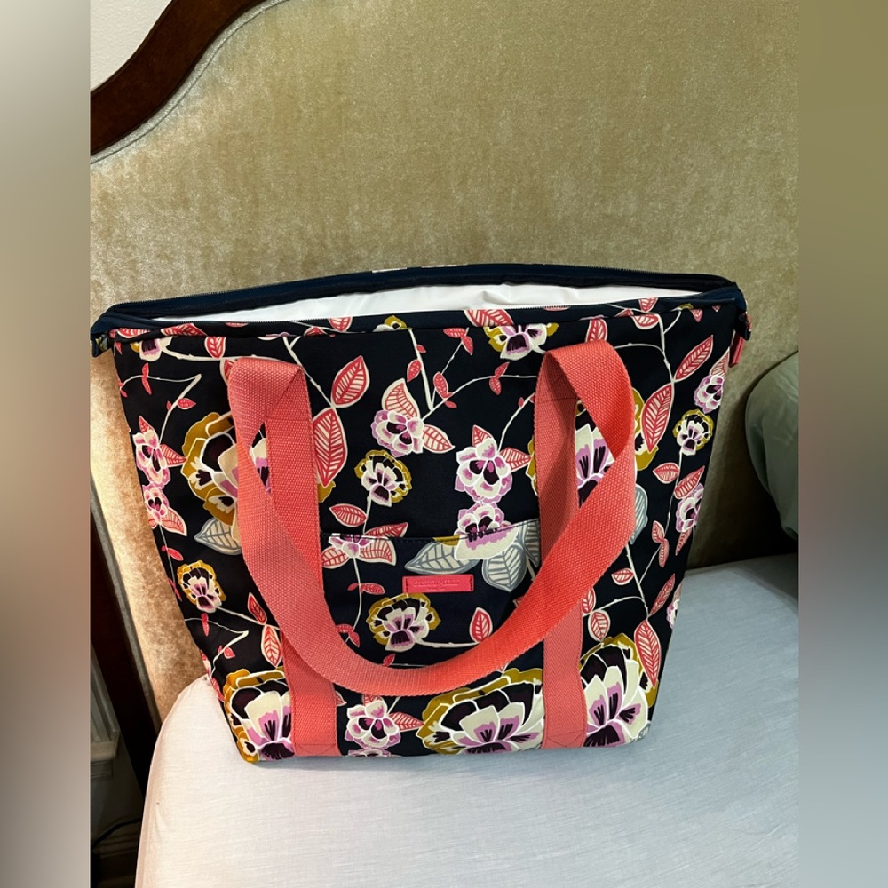 NWOT - never used - insulated tote bag